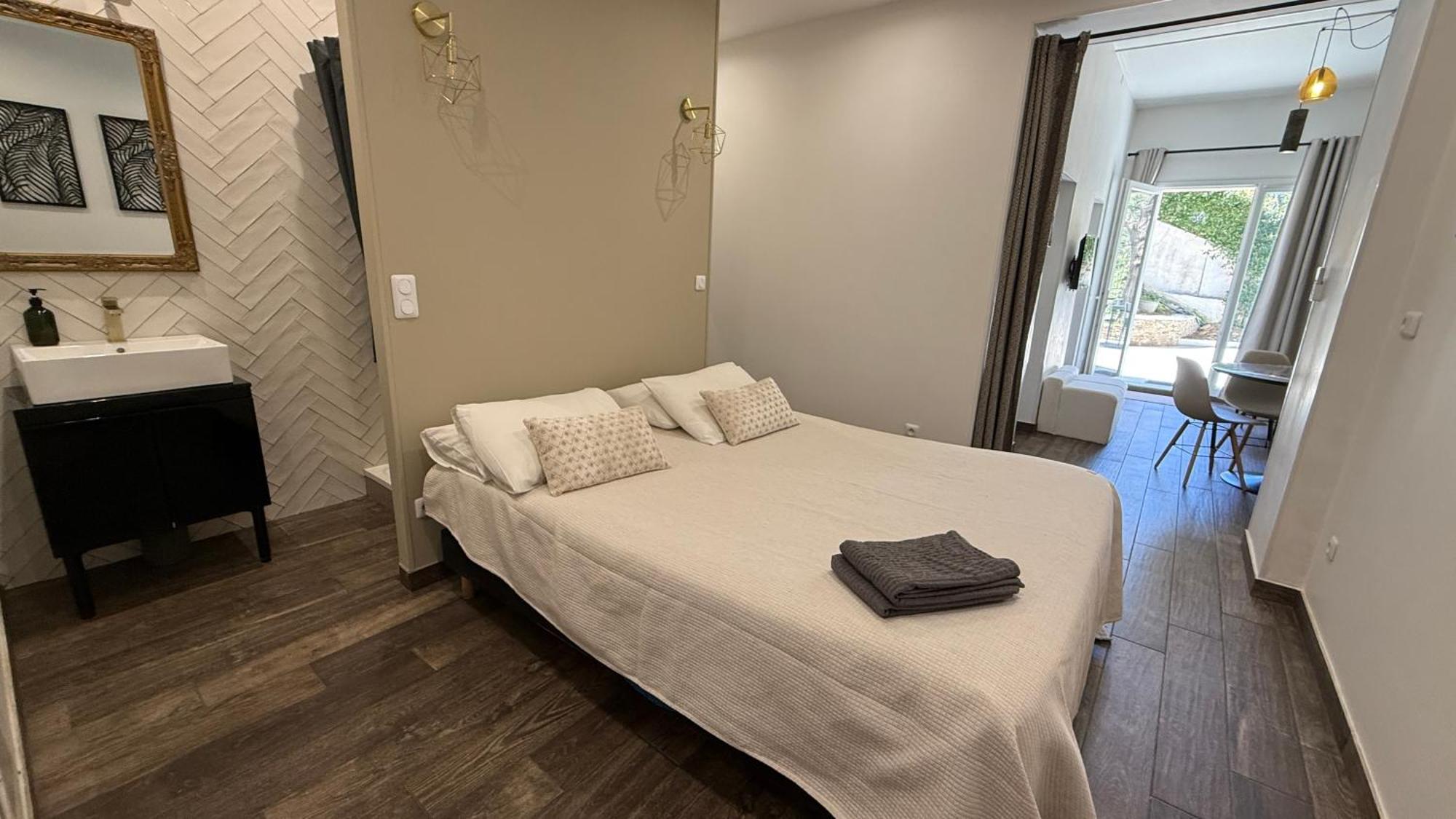 A Casa Corbaia Appartement 40 M2, Jardin Prive, Parking, Proche Centre Ville Et Mer Apartment 40 M2, Private Garden Parking Near Town Center And Sea Port And Airport Bastia  Exteriér fotografie