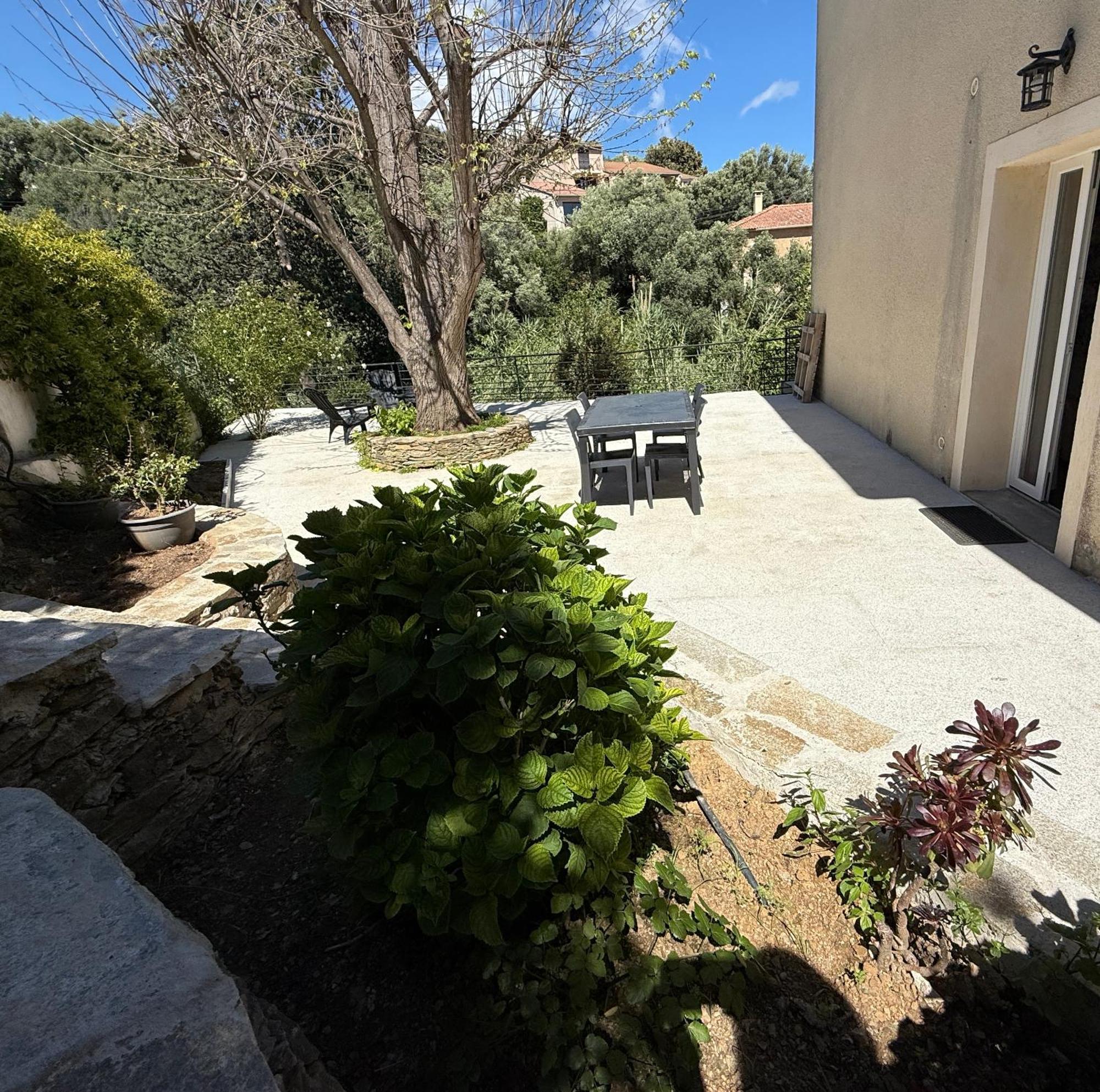 A Casa Corbaia Appartement 40 M2, Jardin Prive, Parking, Proche Centre Ville Et Mer Apartment 40 M2, Private Garden Parking Near Town Center And Sea Port And Airport Bastia  Exteriér fotografie